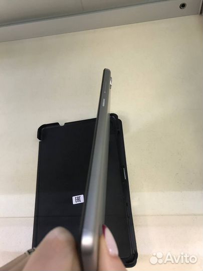 Планшет Lenovo b-8505f 2/32gb