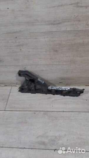 Кронштейн заднего бампера правый Opel Astra J С