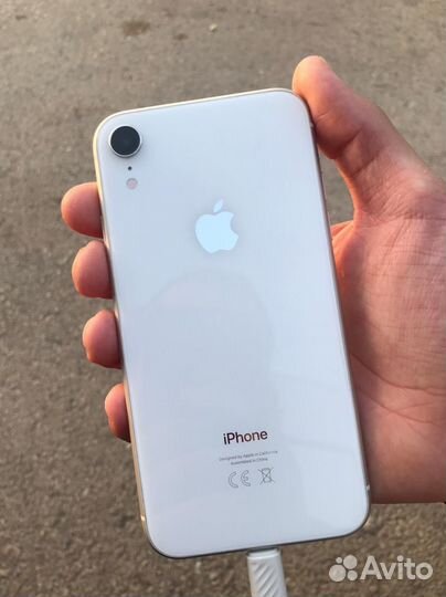 iPhone Xr, 64 ГБ