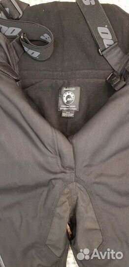 Костюм зимний для катания на снегоходе женский