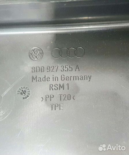 Корпус блока комфорта, предохранителей Audi, VW