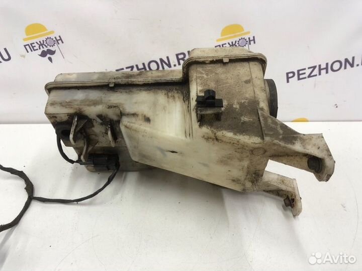 Бачок омывателя Kia Sorento внедорожник 2.5 2009