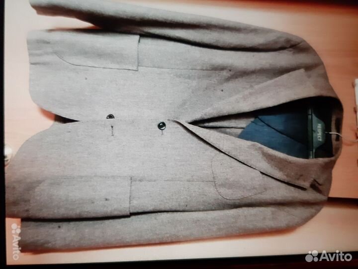 Пиджак 100% шерсть mango