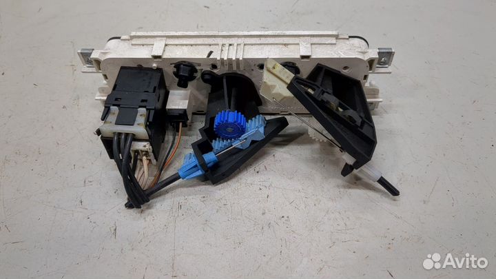 Переключатель отопителя Ford Transit