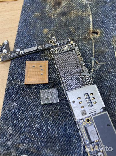 Ремонт Apple iPhone Айфон iPad
