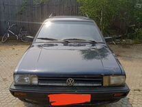 Volkswagen Passat 1.6 MT, 1987, 300 000 км, с пробегом, цена 200 000 руб.