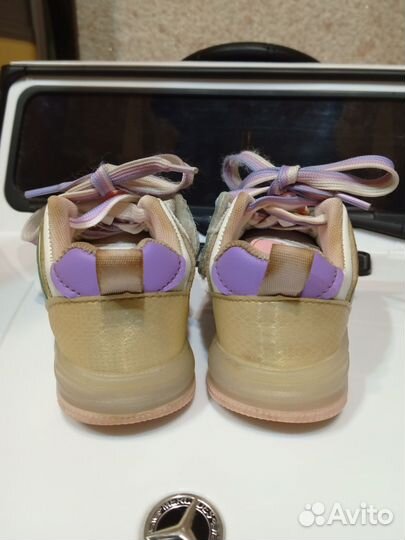 Кроссовки для девочки 25 размер