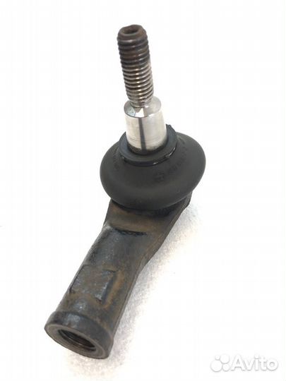 Рулевой наконечник Land Rover Discovery 3 L319 2.7