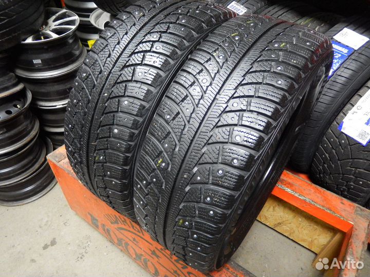Matador MP 30 Sibir Ice 2 215/55 R17