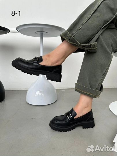 Лоферы женские