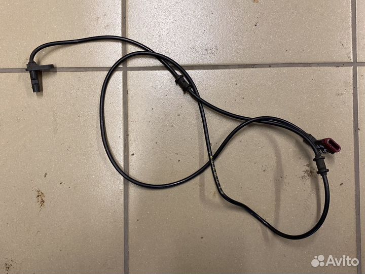 Датчик ABS Mercedes e-class w211