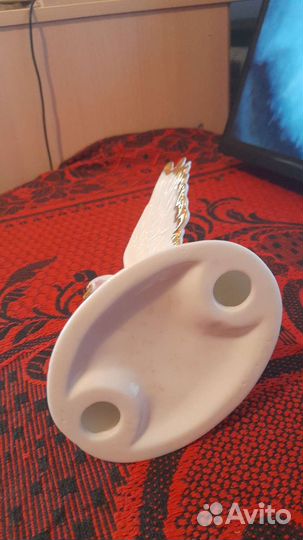 Лебедь статуэтка