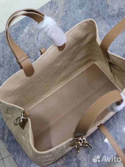 Сумка плетеная с ручками Dior