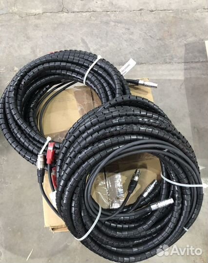 Кабель средний для FWA 4630 bosch 1690701029