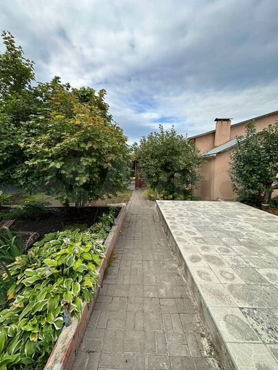 Дом 272 м² на участке 9 сот.