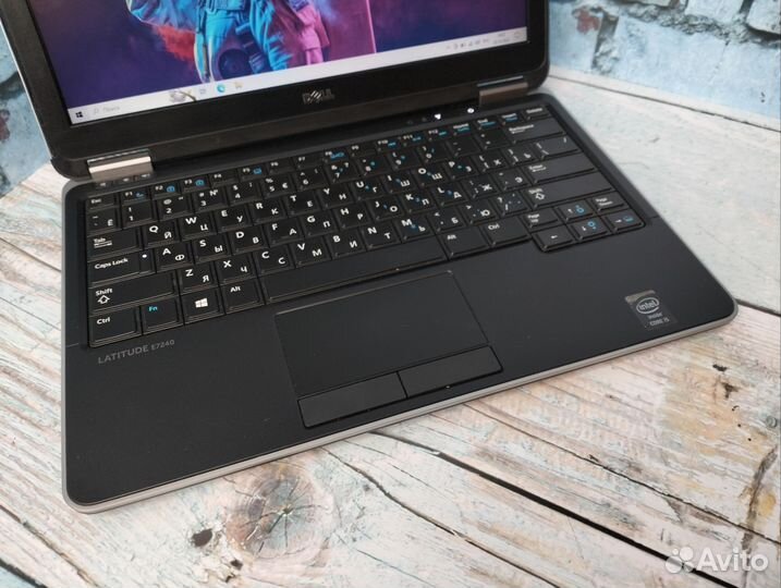 Ультрабук Dell Latitude на i5/ RAM 6/ SSD