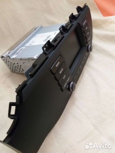 Штатная магнитла киа рио 4