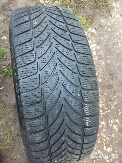 Goodyear UltraGrip Ice 2 215/55 R17 98T