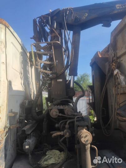 МАЗ 6303 с КМУ, 2011