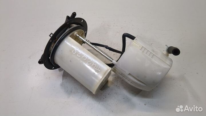 Насос топливный электрический Toyota RAV 4, 2008