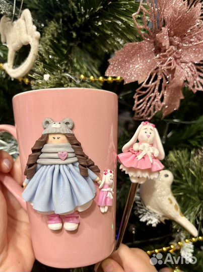 Девочка на кружке