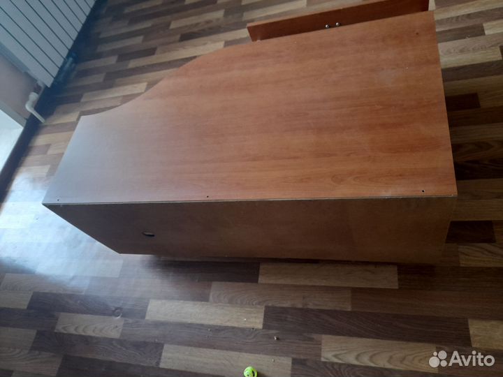 Тумба под телевизор