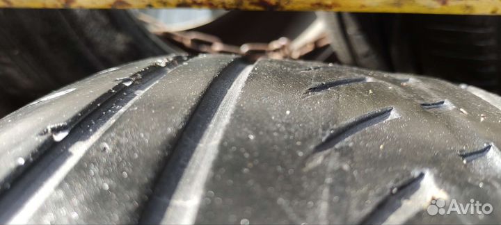 Nokian Tyres NRVi 235/65 R17