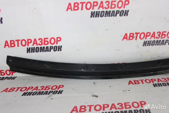 Накладка замка багажника для Chevrolet Niva 2002-2