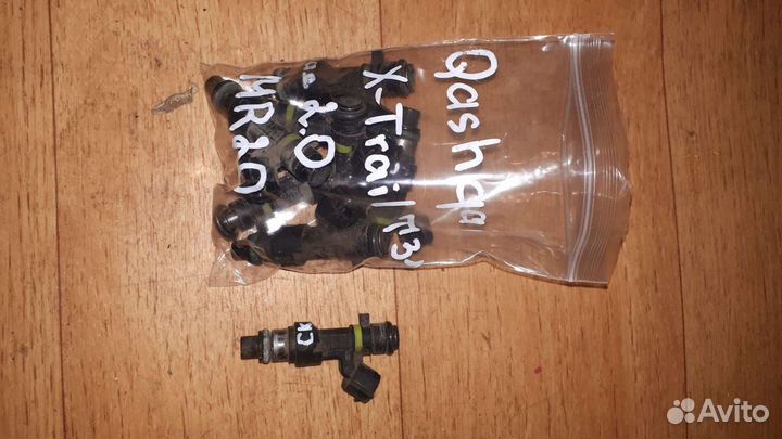 Nissan Qashqai j10 топливная форсунка