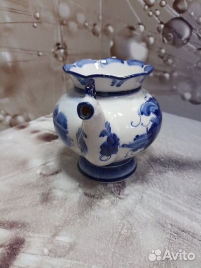 Чайник без крышки Гжель