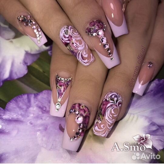 Маникюр,педикюр