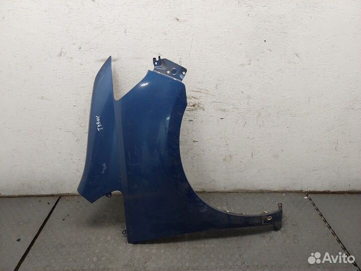 Крыло Nissan Serena (C25), 2006