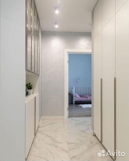 Маленький шкаф