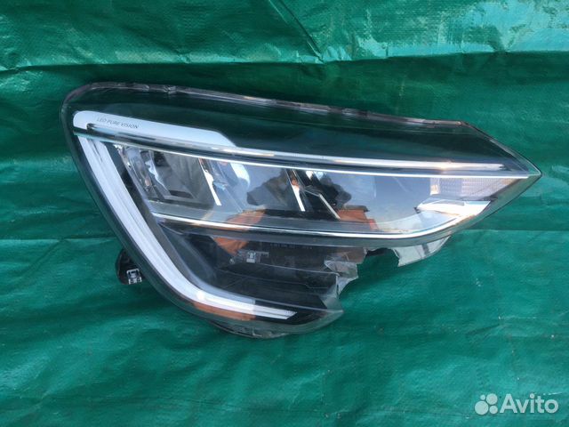Фара правая Renault Arkana Рено Аркана