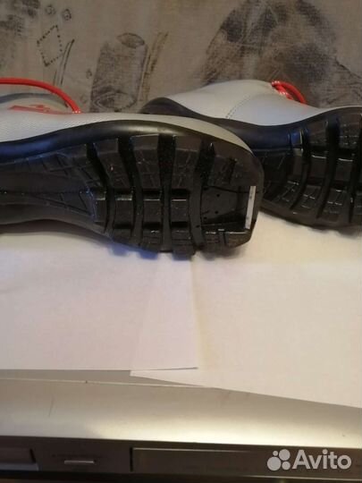 Лыжные ботинки (новые) nordway 36 р