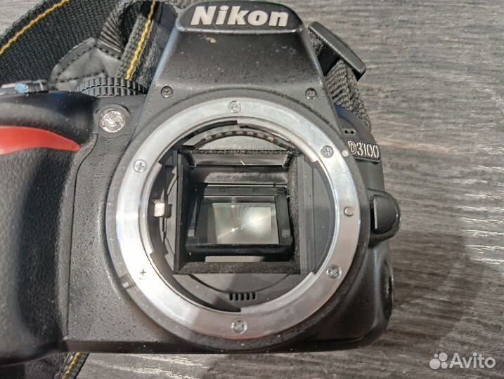 Nikon d3100 зеркальный фотоаппарат + nikkor 18-55m
