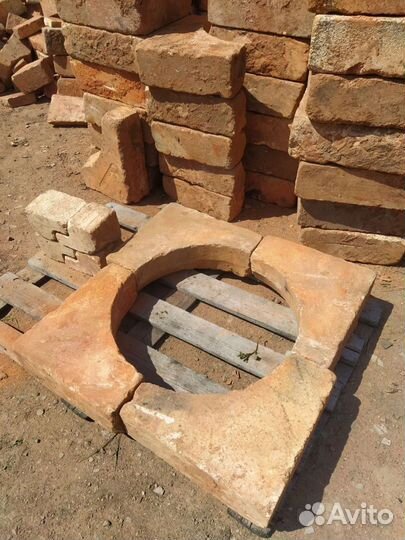 Кирпич огнеупорный шамотный