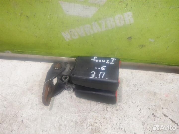 Ответная часть ремня безопасности Форд Фокус 1