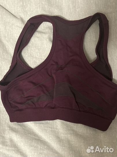 Топы спортивные