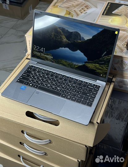 Ноутбук новый