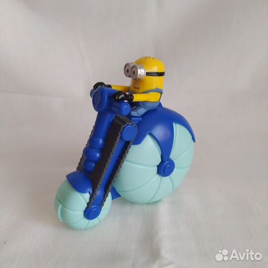 Игрушки.Роботы-трансформеры в идеальном состоянии