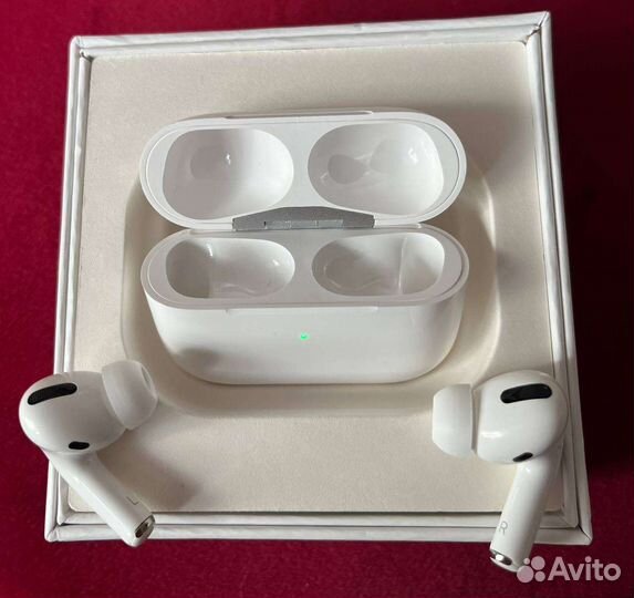Apple AirPods Pro новые