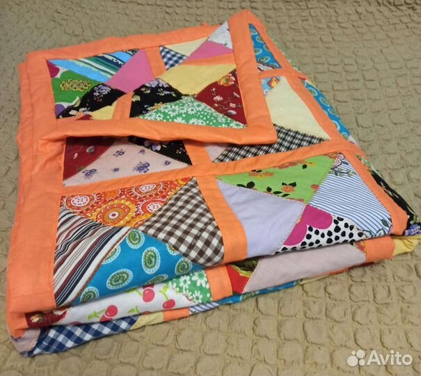 Лоскутное одеяло ручной работы