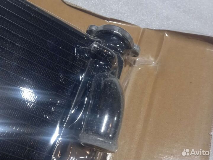 Радиатор Honda CBR 600F4i