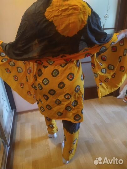 Женский индийский наряд