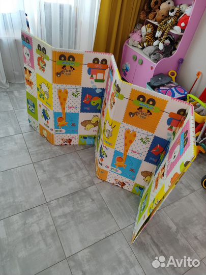 Мягкий коврик для малышей