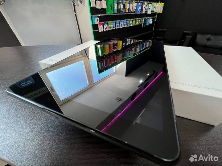 Samsung Galaxy Tab A 10.5 LTE SM-T595