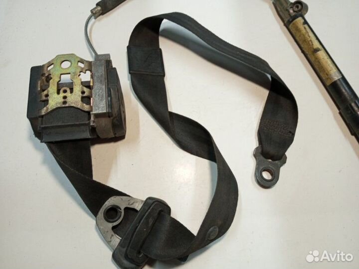 Ремень безопасности передний левый Volkswagen