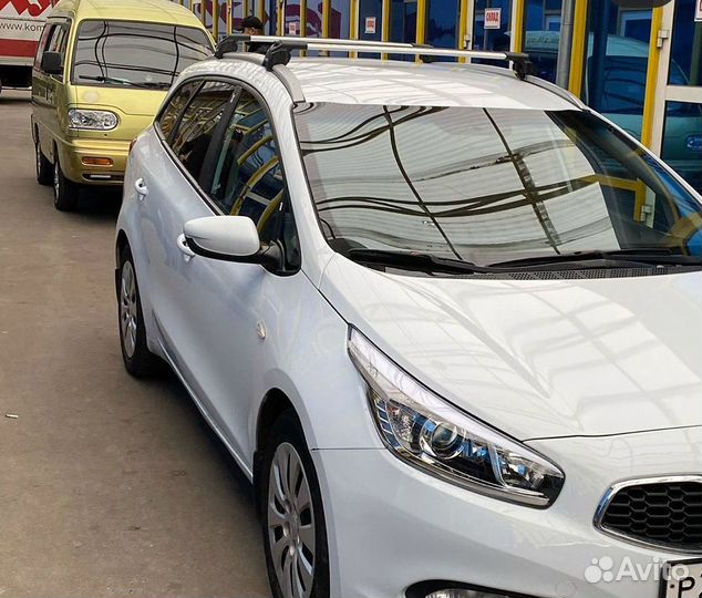 Багажник Turtle на низкие рейлинги Киа Сид и др