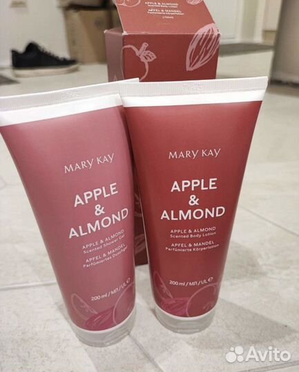 Парфюмированный гель для душа Mary Kay
